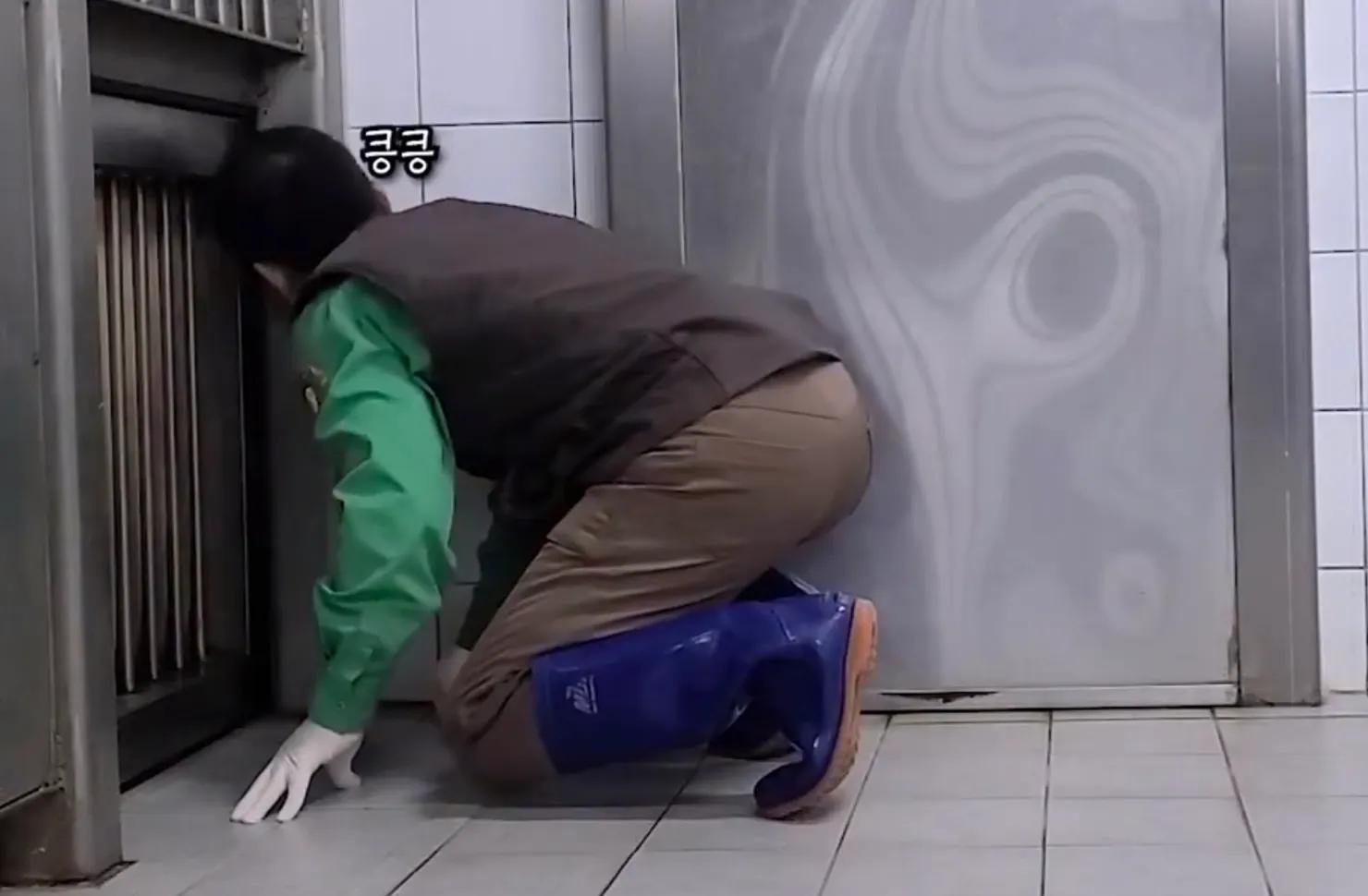 央妈也蹭热度官宣爱宝二胎，宝家族自然繁育的故事，再次开花结果