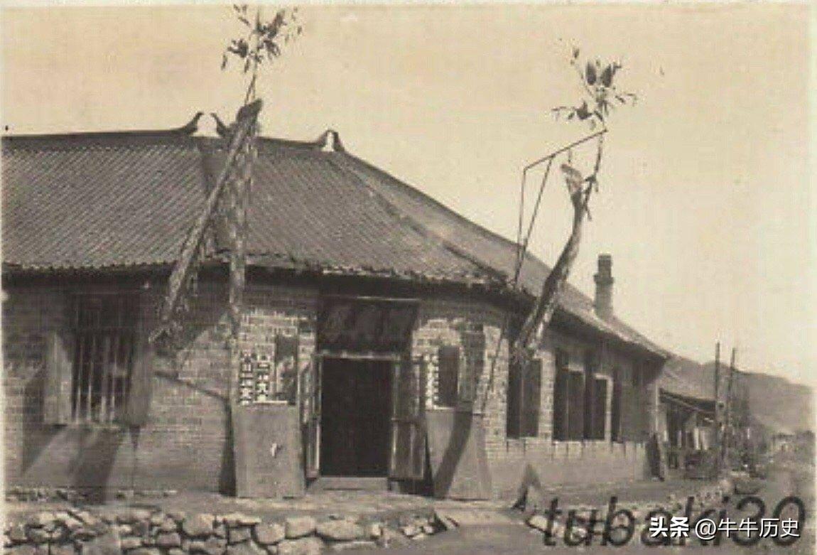 男人藏品,男子收藏罕见100元纸币