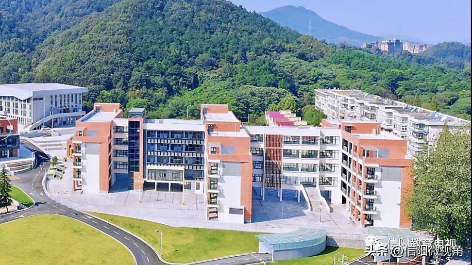 我的最美校园视频,我的最美校园作文