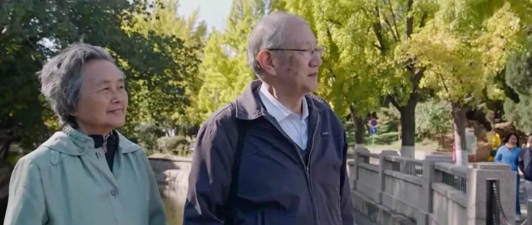 清华学子刷屏,活跃在各大热搜的清华学子