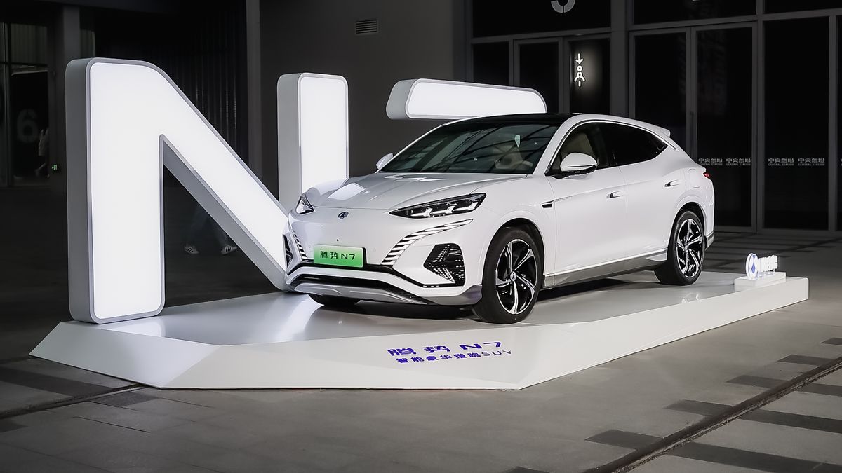 豪华大五座家用suv首选腾势n7,腾势n7不是全系标配空气悬挂