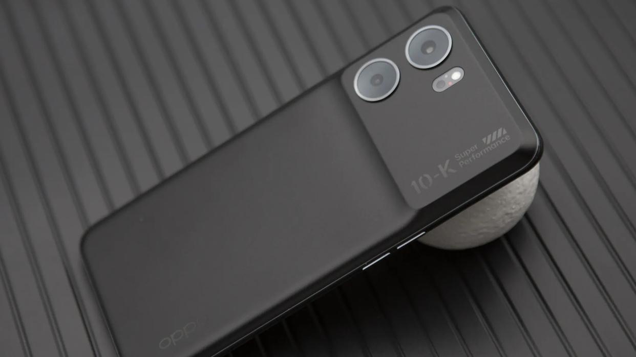 最新oppo和vivo手机哪款性价比高,vivox70pro+和oppofindx5pro