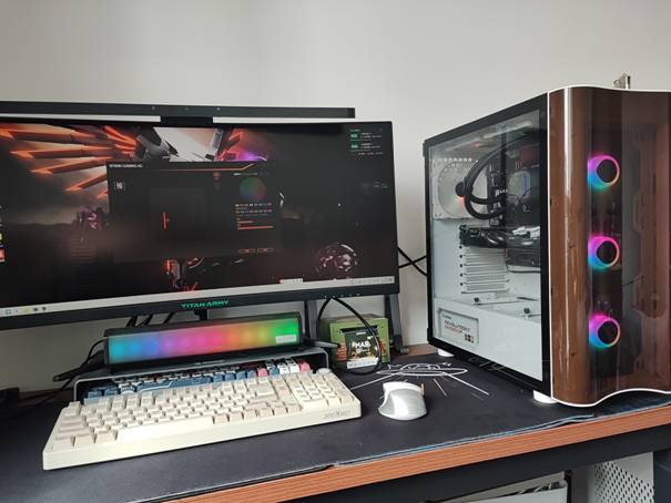 技嘉b760m-h和技嘉b760m魔鹰区别,技嘉魔鹰b760m小板和大板区别