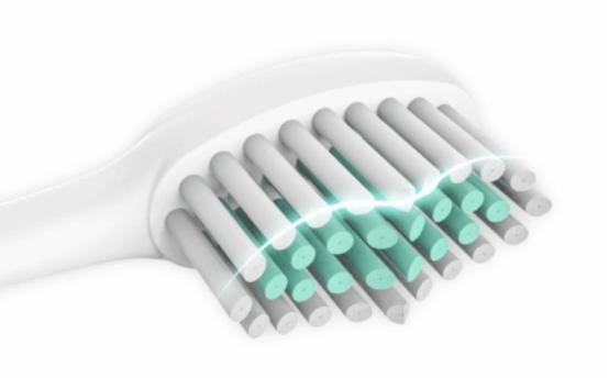 电动牙刷伤牙吗,电动牙刷对补过的牙有影响吗