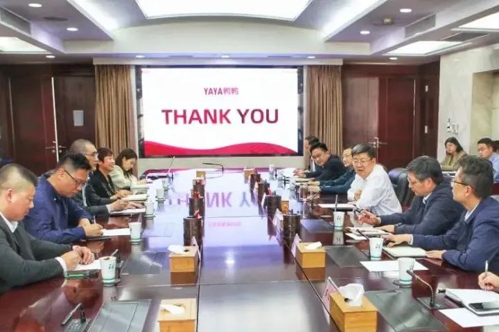 外贸品牌羽绒折扣清仓,外贸品牌羽绒断码清仓