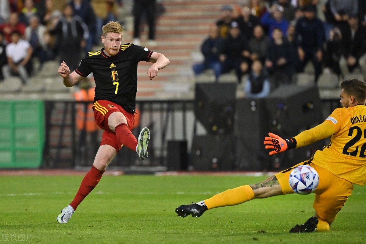 曼联vs诺丁汉c罗,c罗诺丁汉森林