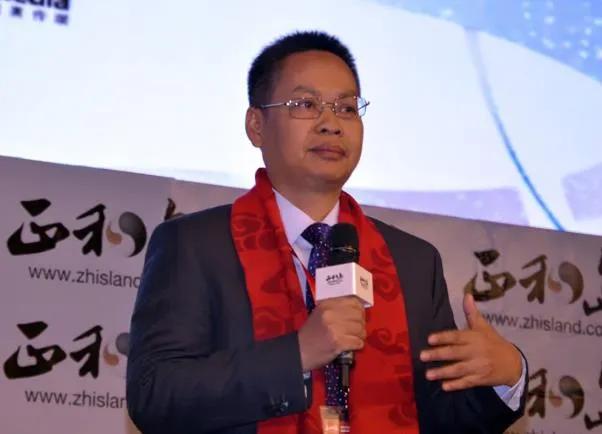 55岁云南茶王突发脑溢血去世，2盒普洱茶饼玩坏广州芳村炒茶人