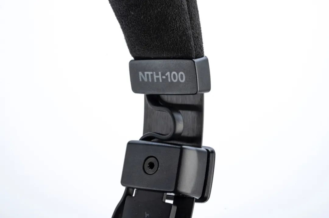 罗德麦克风一拖二监听使用方法,罗德麦克风日常使用