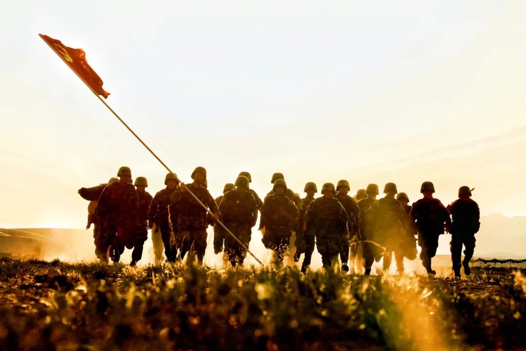 中国军人的代表名词是什么,我国军人的名称