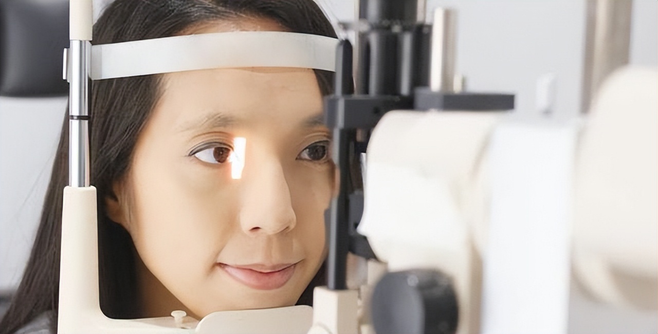 激光手术治近视眼有啥后遗症,大部分人都可以激光手术治近视眼