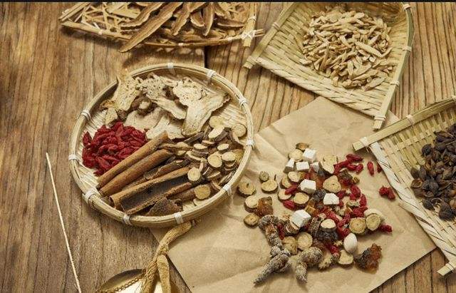 人流后气血不足的调理方剂,人流后气血虚用高丽参炖鸡可以吗