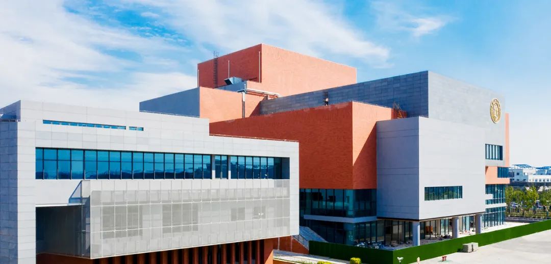 综合类大学播音主持专业排名全国,播音主持专业综合院校全国排行榜