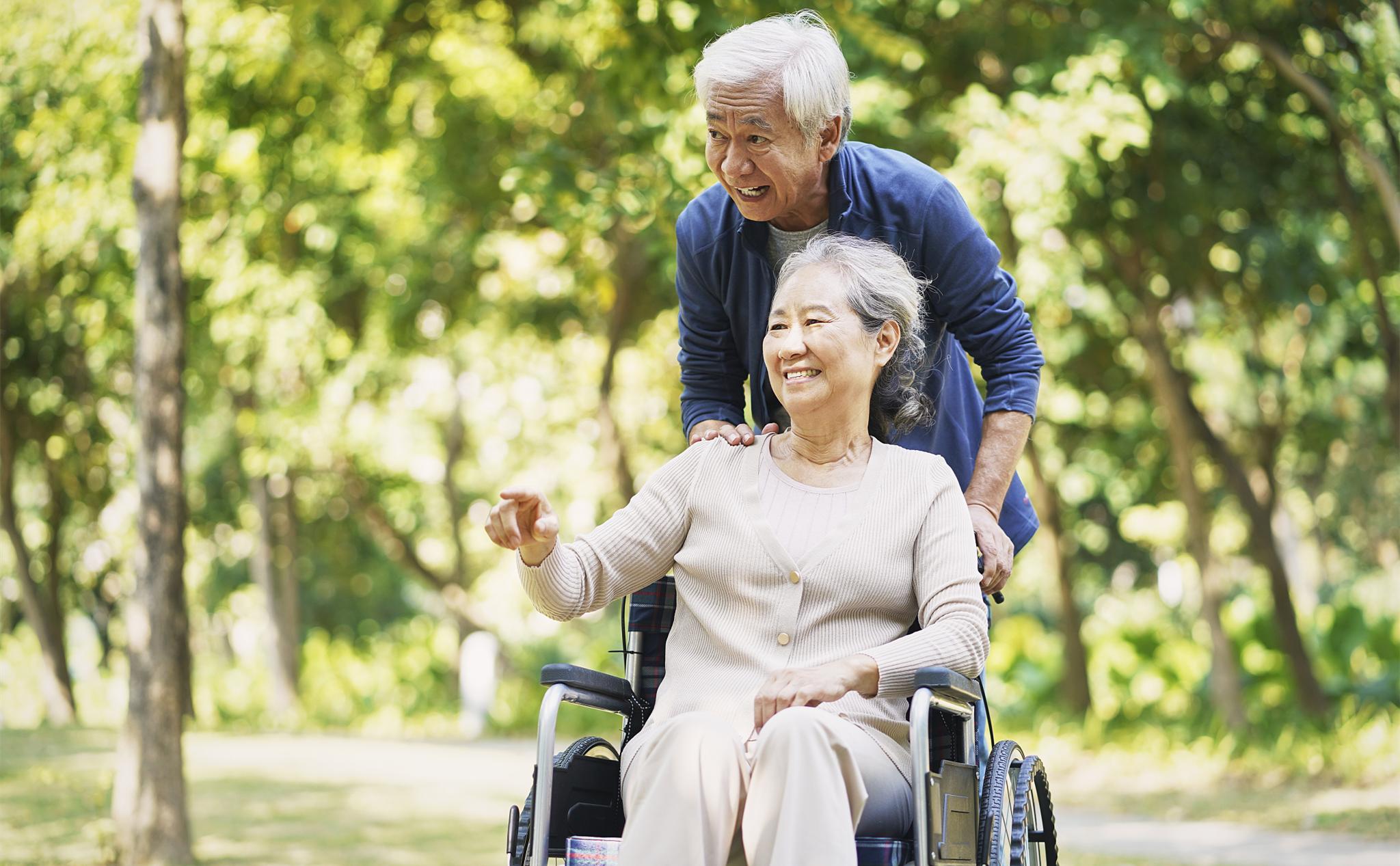 父母书面承诺房子给我,父母把房子给哥哥不给弟弟怎么办