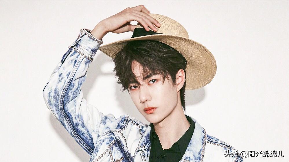 王一博王俊凯蔡徐坤他们的照片,鹿晗蔡徐坤谁帅