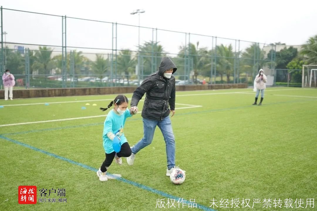 篮球乒乓球游泳夏令营,篮球训练营青少年体验课