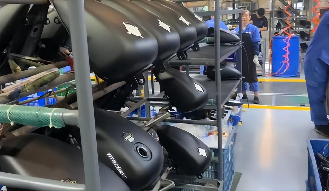 国产本田摩托车和进口本田的区别,天虹90摩托车国产与进口怎么区分