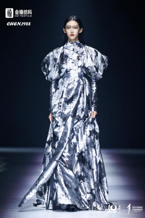 2023年新款时尚女装盐系气质,盛泽时尚女装