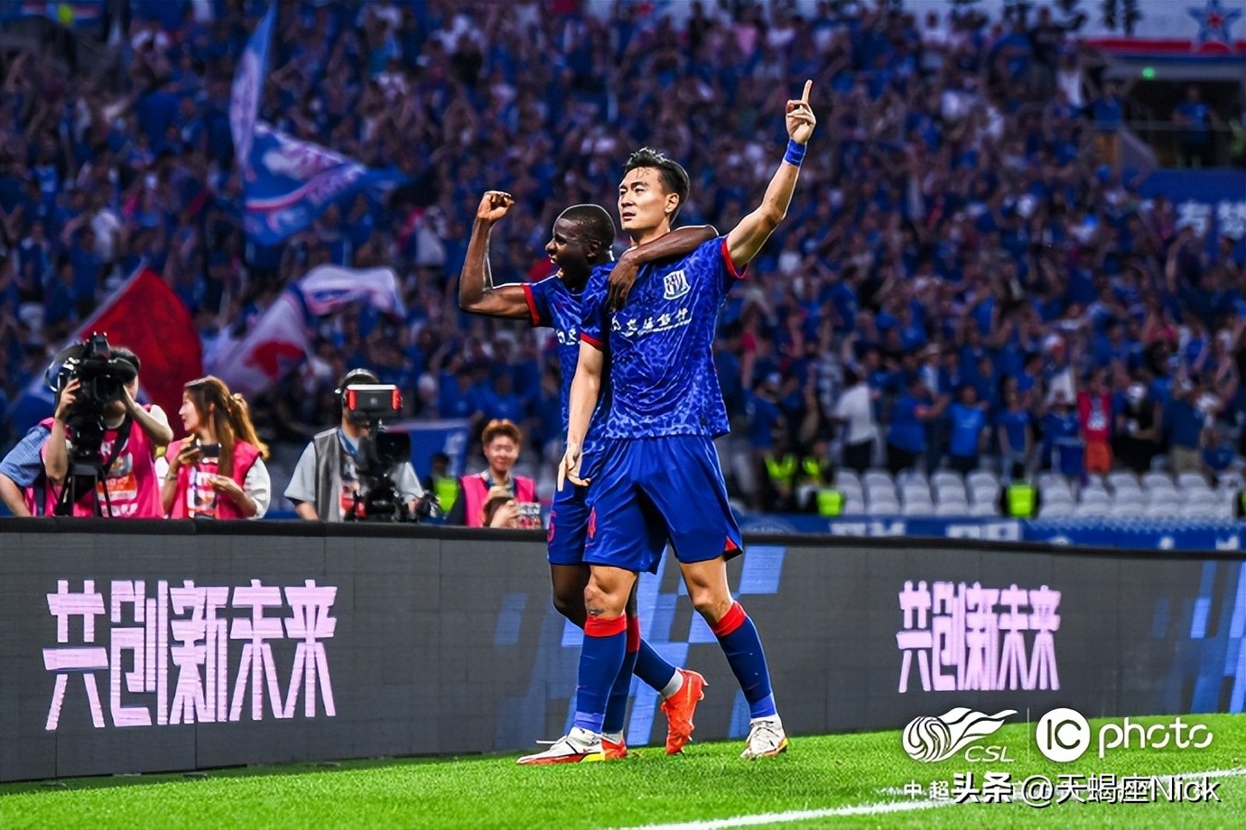 中超比赛世界波破门,中超积分榜上海申花强势领跑