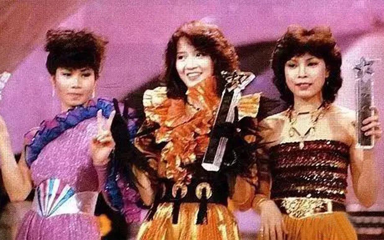 TVB与亚视的争斗，成就港剧的高光时代，亚视关门TVB未来会怎样？