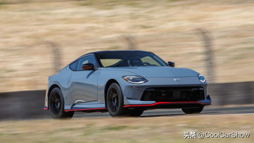 没有手动挡很可惜？426匹的日产ZNismo仍是最强“淑女”！