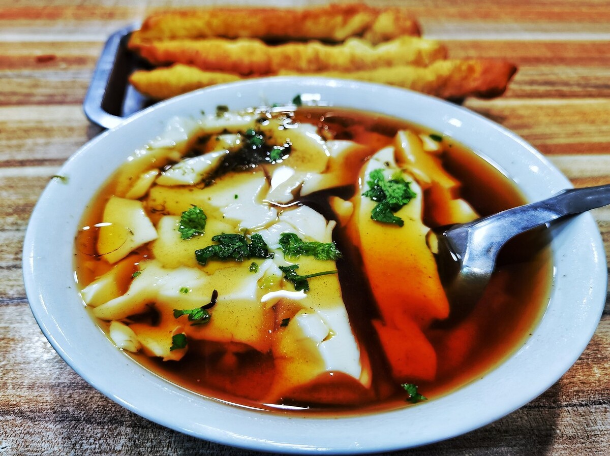 在家做豆腐脑100g黄豆配比,自制黄豆豆腐脑做法视频