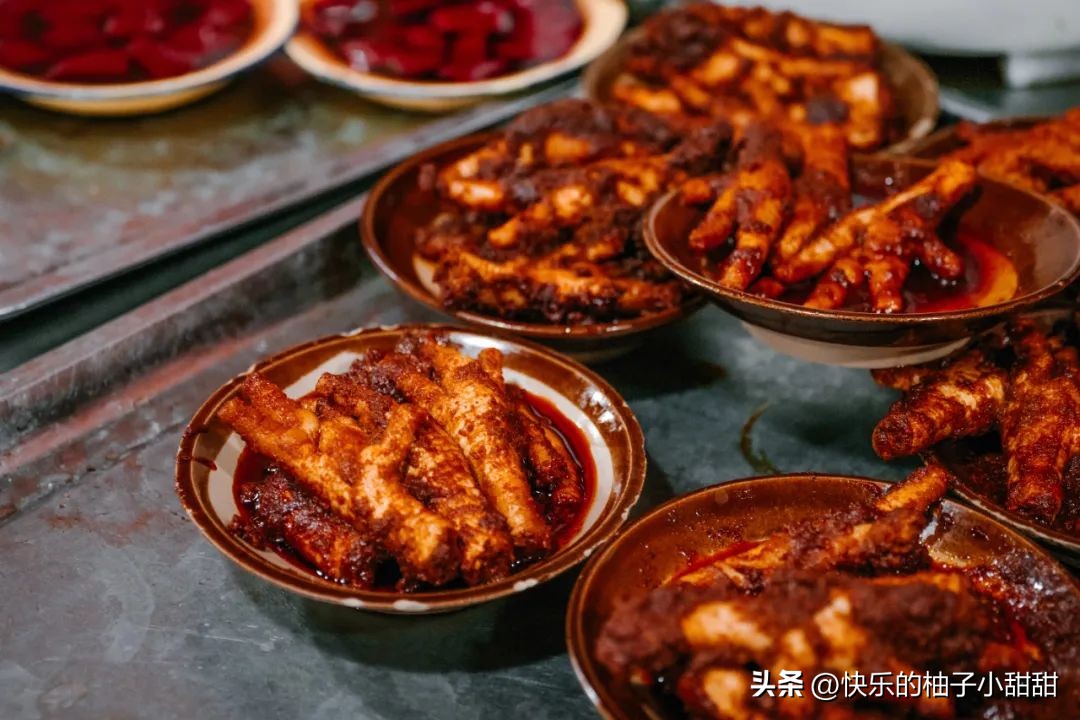 讲道理！吃过这几家馆子才算来到了成都！