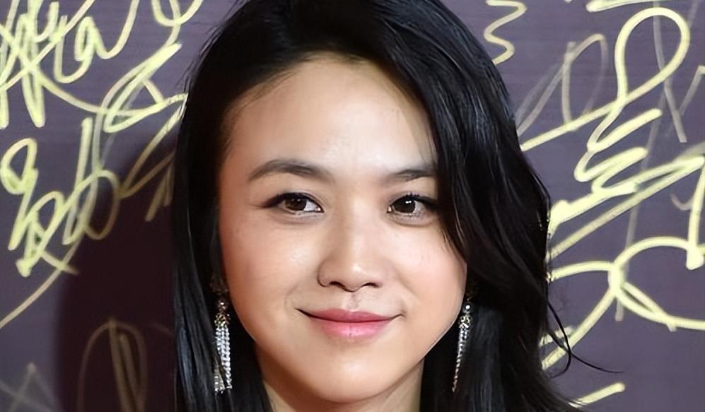 汤唯和吴倩莲相似的度有多少,汤唯和吴倩莲太像了