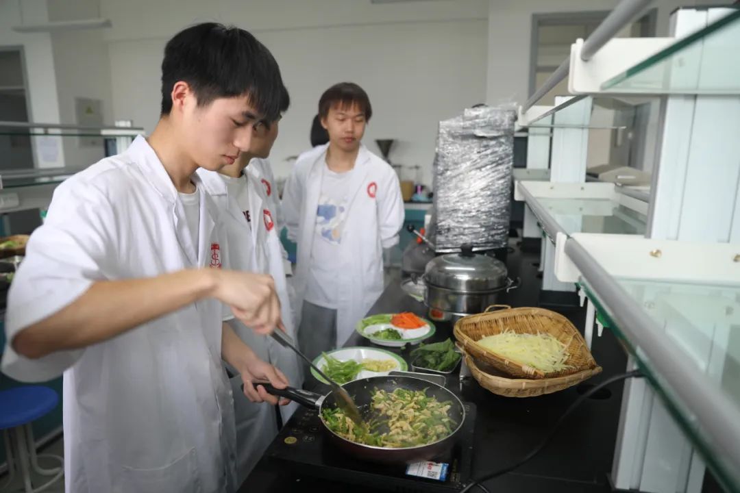 中医学院养生文化,中医学院养生与健康