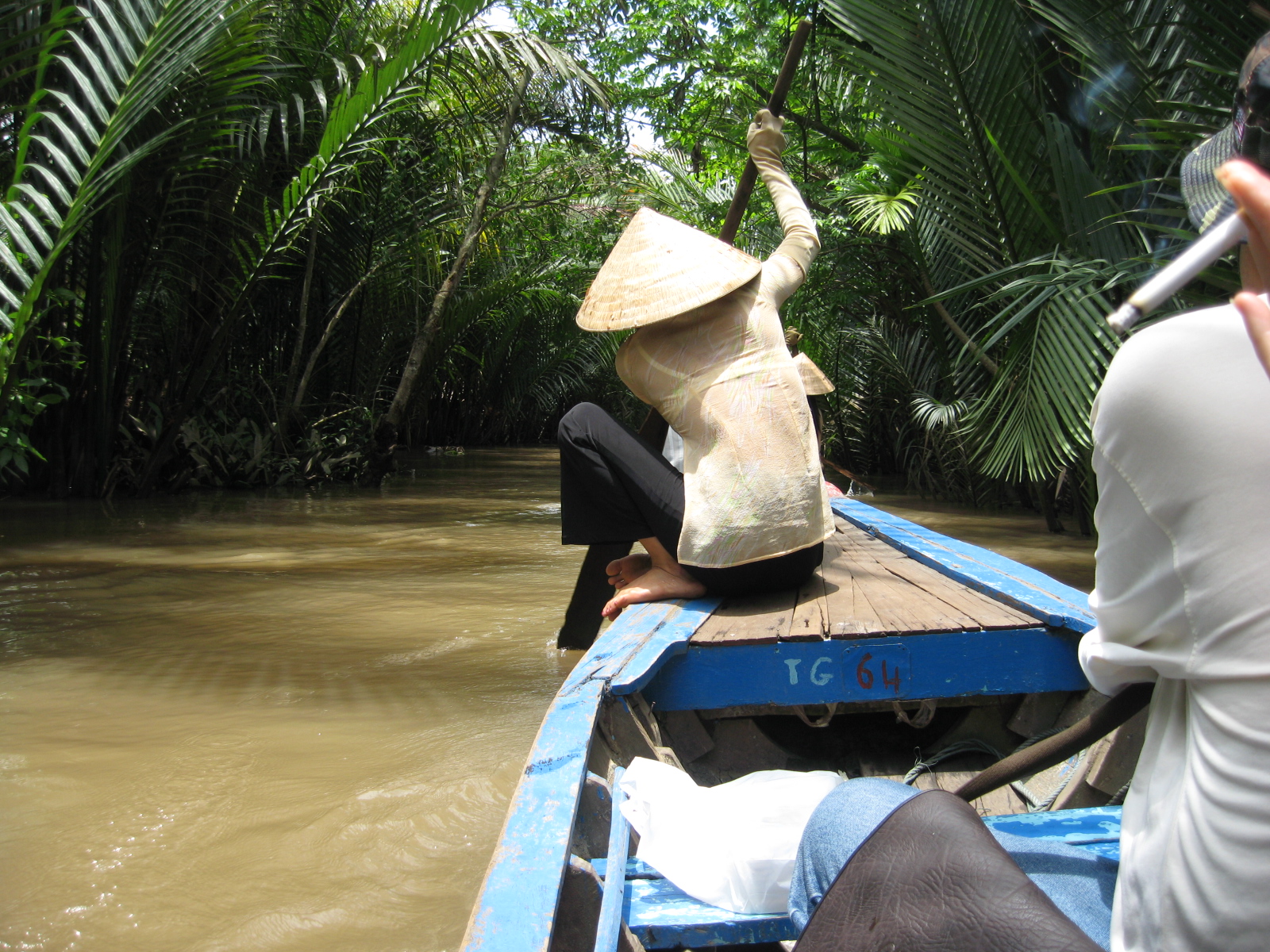 以前的西贡市和现在的胡志明市 (柬埔寨西贡和越南西贡)