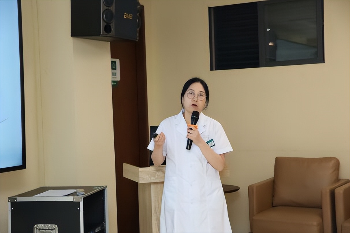 周霞平医生哪里人,深圳周霞平医生