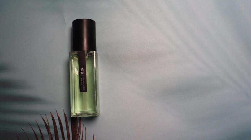 哪款护发精油既清爽又光泽,比较好闻的护发精油