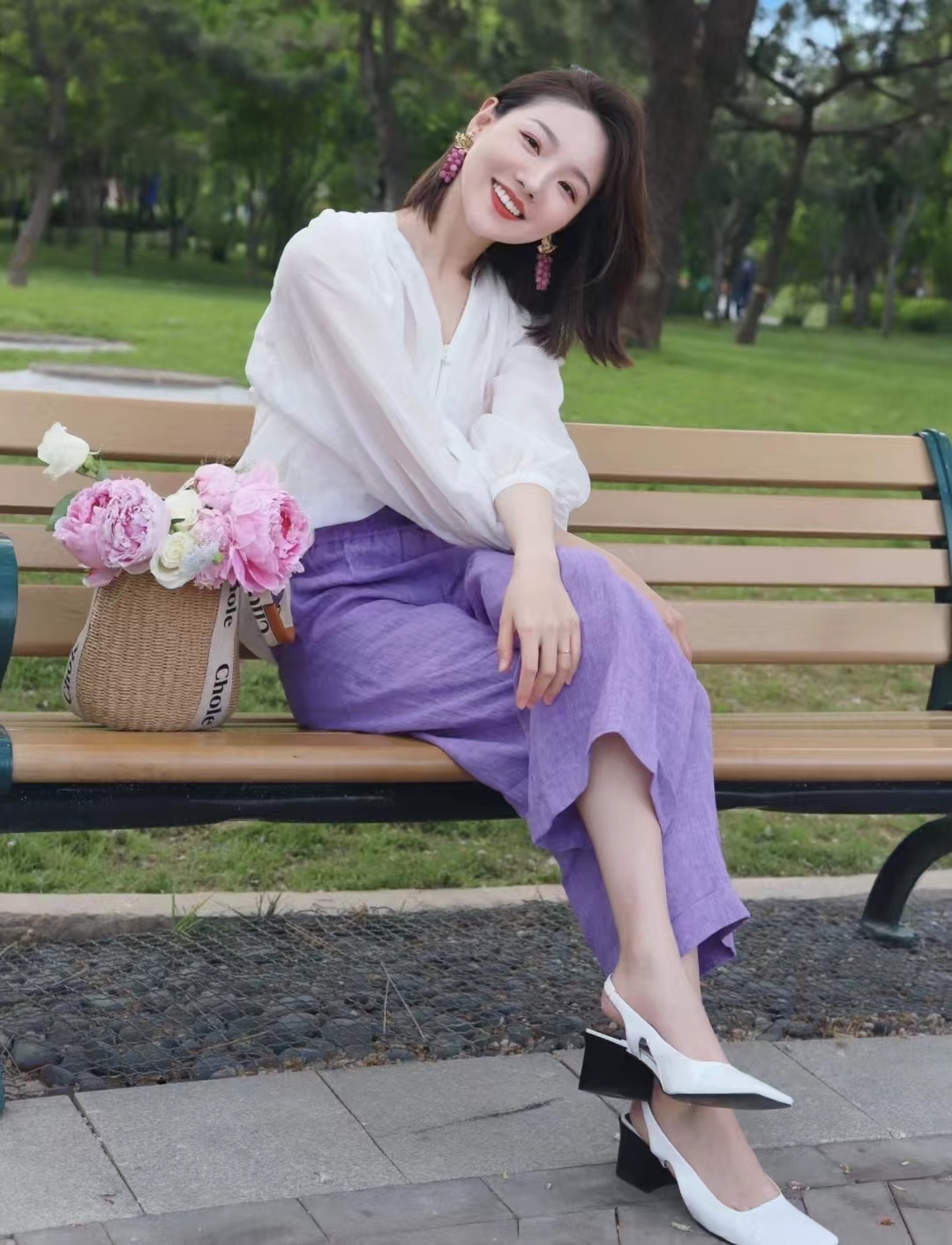 紫色衣服怎么搭配少女更有时尚感,紫色衣服搭配全过程