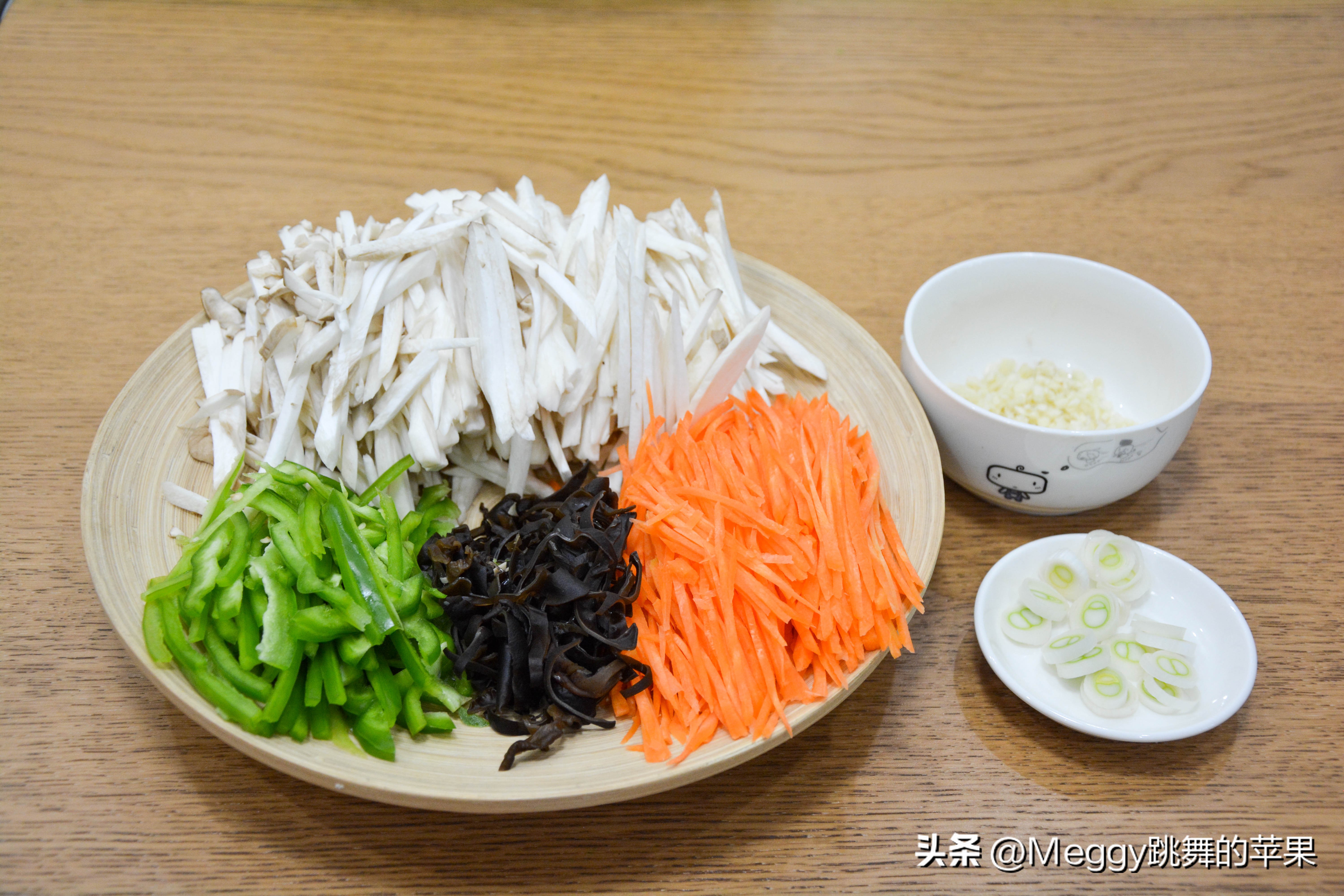 教你几道营养不上火的家常美食,四道营养居家好菜谱让你回味无穷