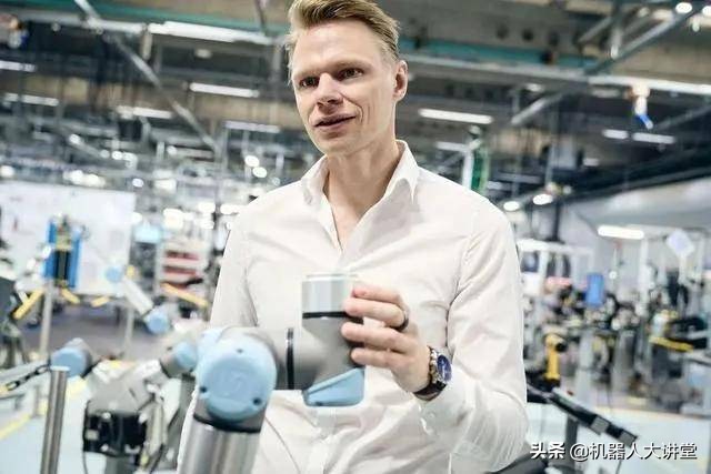 营收3.11亿美元，单周400台，1000+合作伙伴，UR发展秘诀是什么？