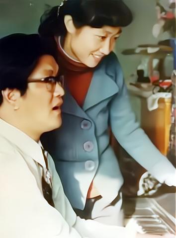 作曲家施光南简历,施光南死后遗孀现状