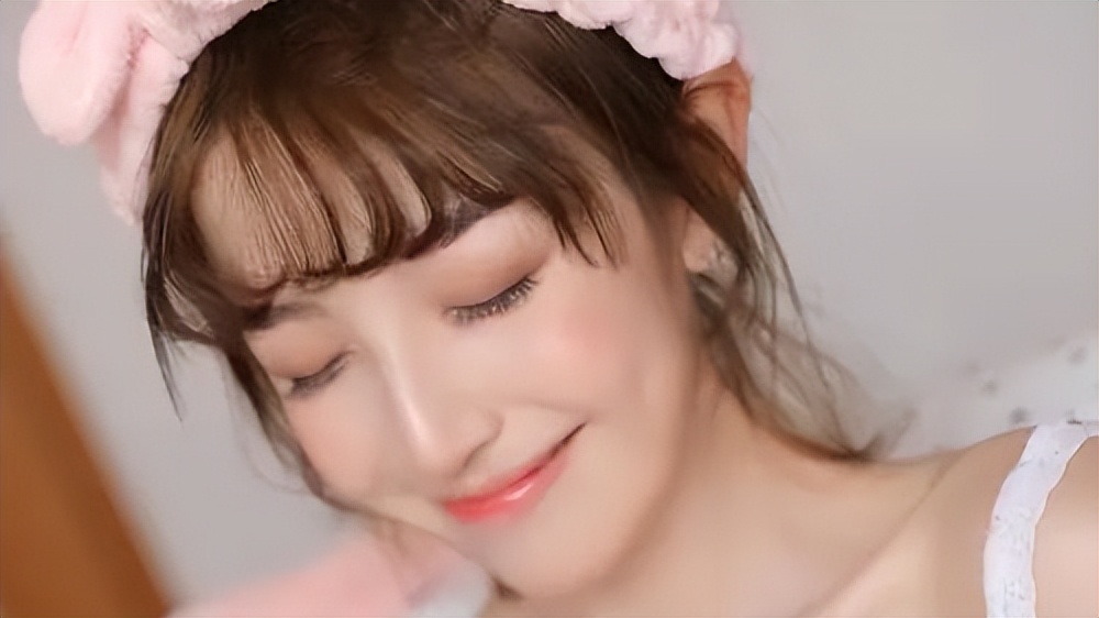 异性聊天久了会动情吗,异性之间频繁聊着三个话题