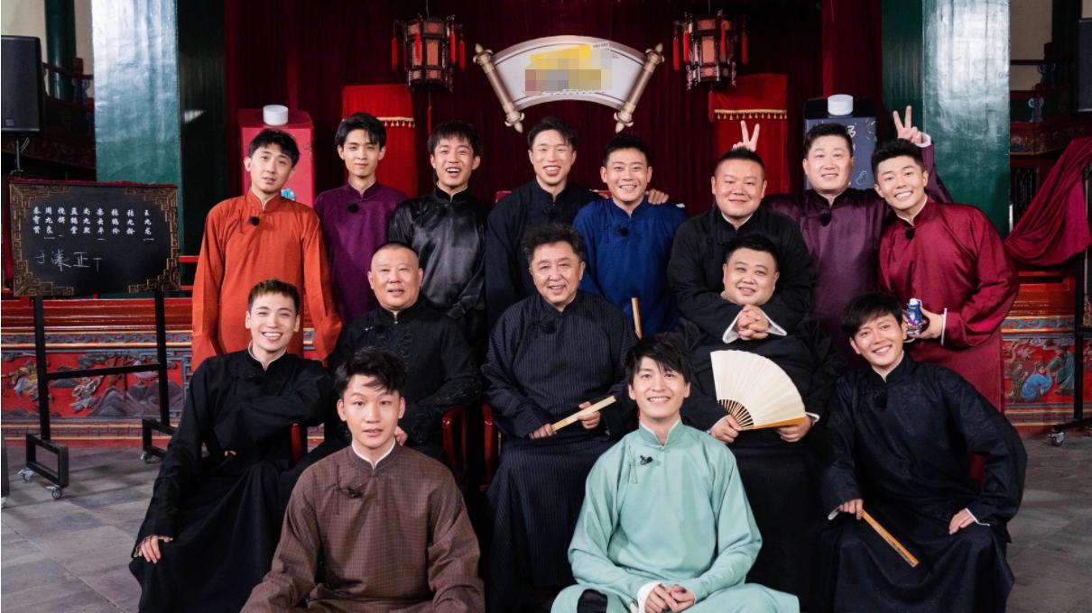 德云社张云雷岳云鹏秦霄贤孟鹤堂,岳云鹏秦霄贤同台说相声