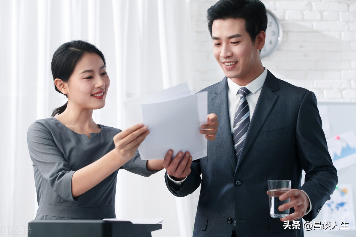 见面两次就动手的男生,远离第一次见面就动手动脚的人