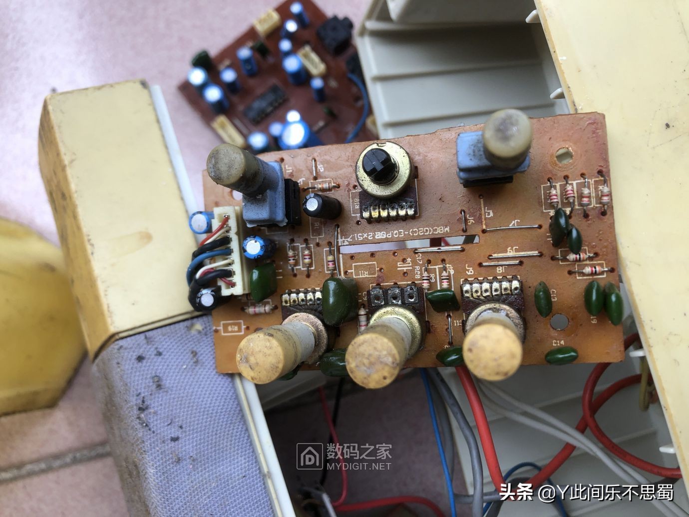 老音箱和现在的音箱有区别吗,现在的音箱和20年前的音箱对比