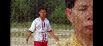 少林足球硬币立起来,少林足球一镜到底