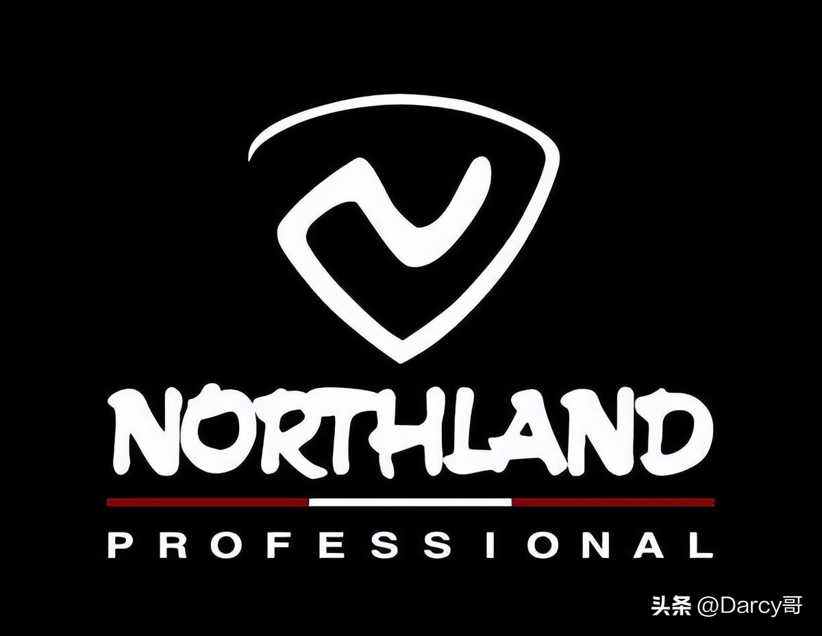 国产户外品牌哪个性价比高,国产品牌户外冲锋衣十大排名