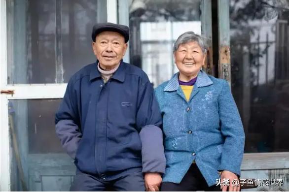 65岁长寿老人哭诉视频,65岁老人哭诉抱团养老一年