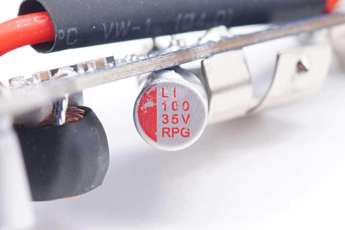 绿联车载点烟器15瓦能快充吗,点烟器车充拆解