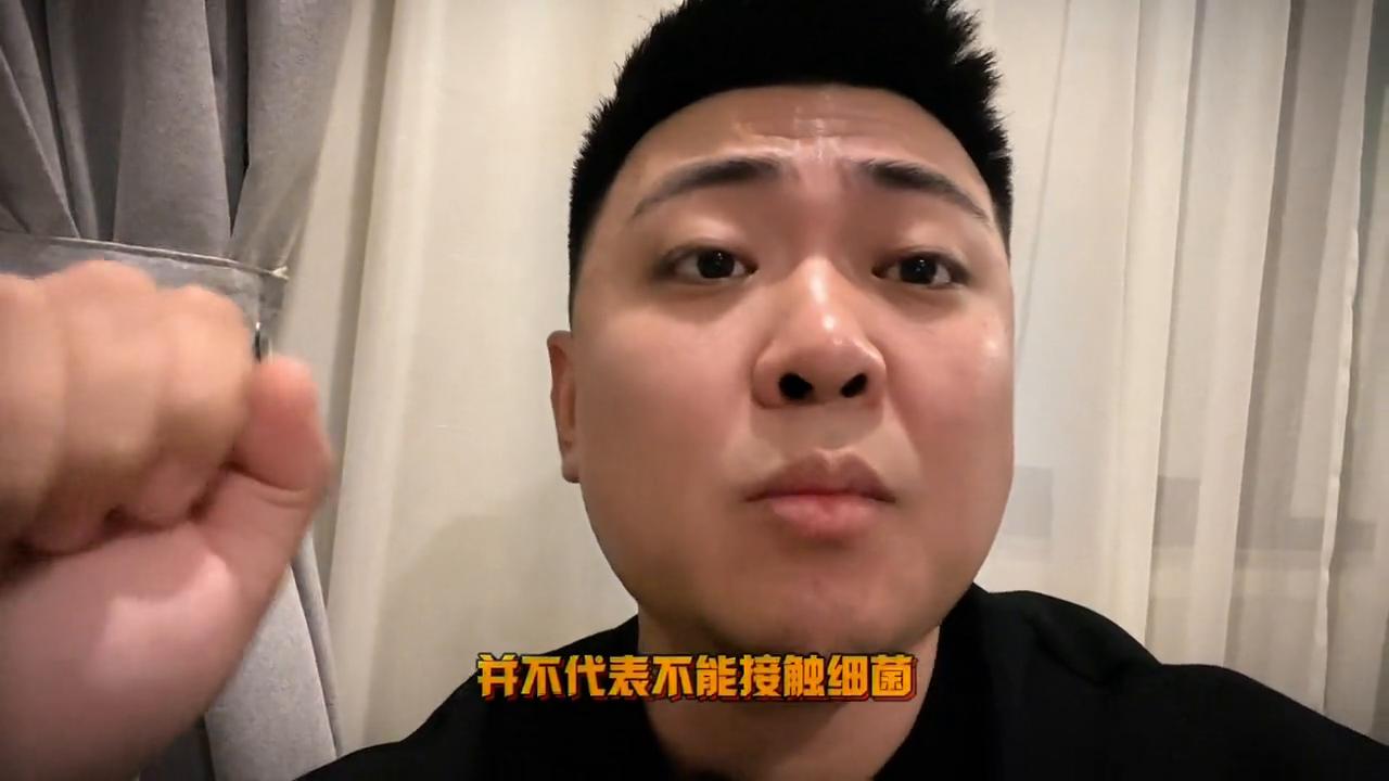 六个月宝宝会出现哪些常见的问题,6到10个月宝宝可能出现的问题