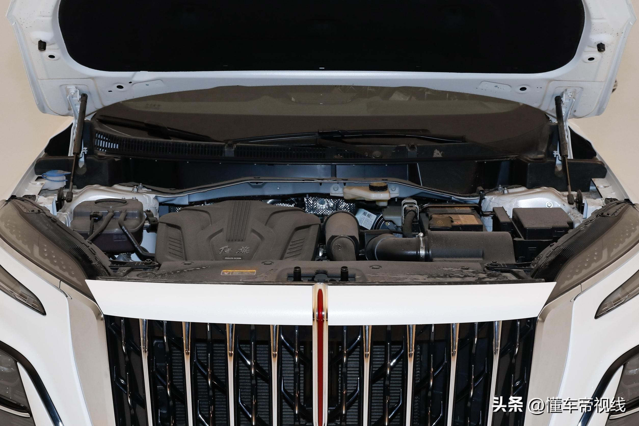 新款红旗hs3即将上市,红旗hs3有几种颜色外观