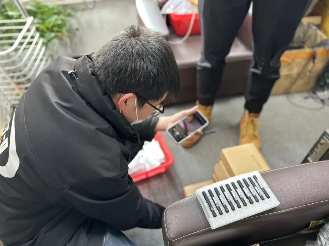 【除隐患铸平安】黑客团伙“师徒四人”强制一键“刷机”