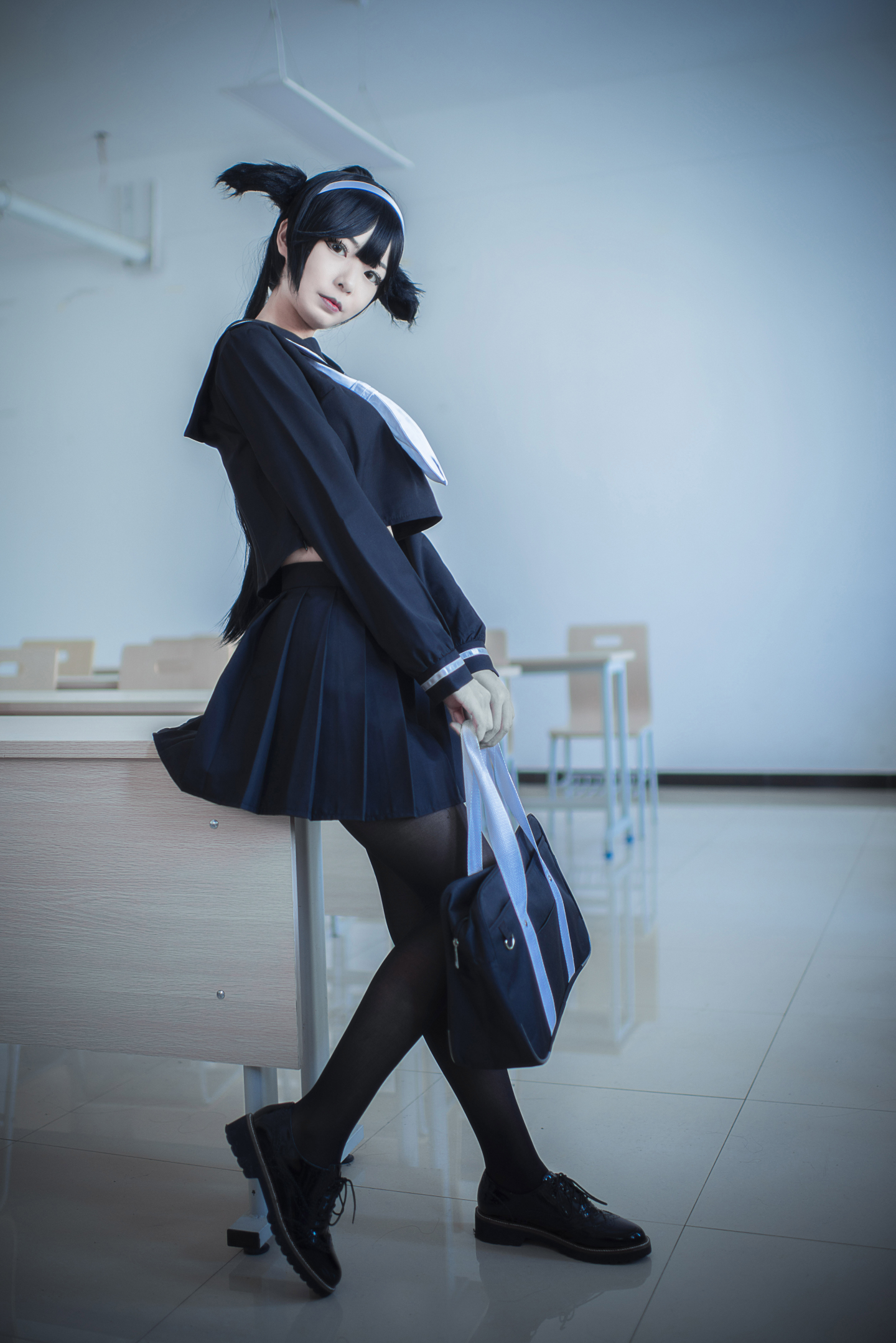 cosplay碧蓝航线高雄,碧蓝航线獒白丝旗cos