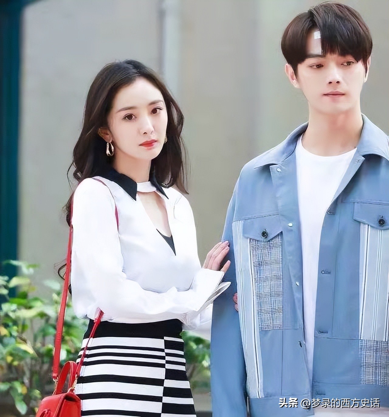 脖子丑的女星,被丑脖子拖累的女星