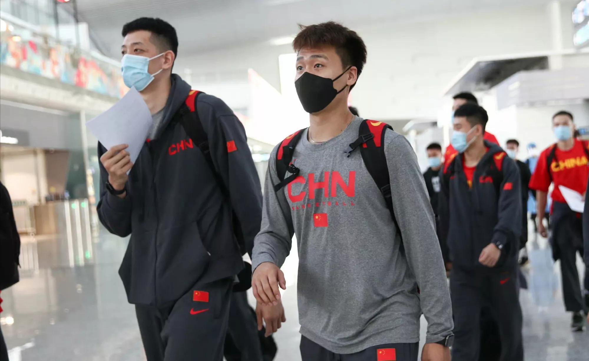 胡明轩周鹏赵睿,吴前胡明轩赵继伟周鹏