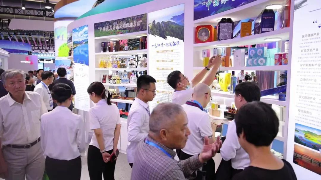 鎶㈠厛鎺㈢濂ョ壒鑾辨柉,鎶㈠厛鎺㈠崠鍦哄畬鏁寸増